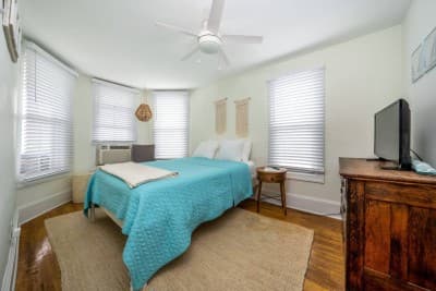 The Melrose, 2A - Double Bed & Bath: Romantic Geta