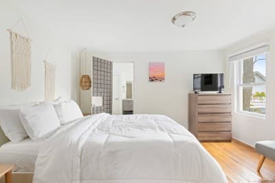 The Melrose, 2C and 2D Two bedroom Suite: Romantic
